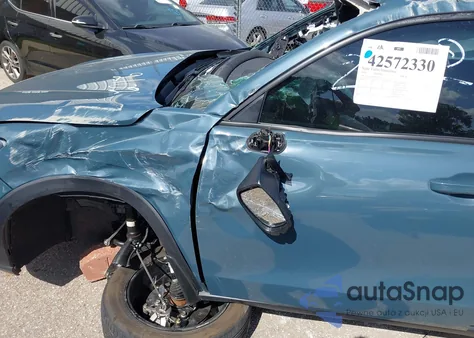 2024 Honda Hr-V Awd Sport/Awd Sport W/O Bsi z USA, uszkodzony, nr VIN 3CZRZ2H51RM772102